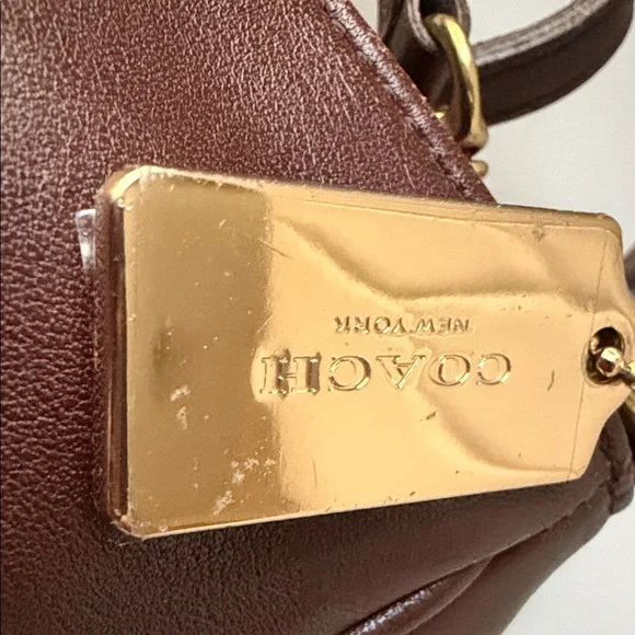 Coach Vintage Legacy Demi Turnlock Bag #9154 - Cuero Mahogany (1999) - Picture 3 of 17